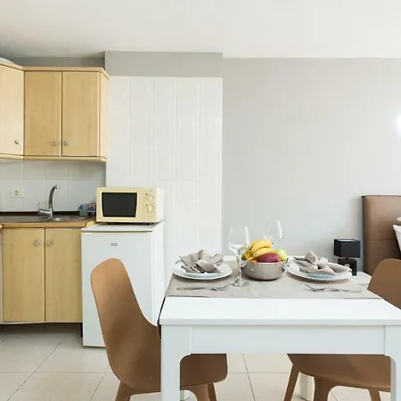 Studio With Sea View 300m From The Beach Playa de las Américas